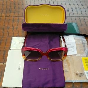 AUTHENTIC GUCCI 55mm Pink Multi Glitter Sunglasses